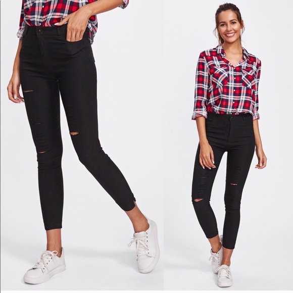 Casual Essentials • black distressed skinny jeans - Picture 3 of 4